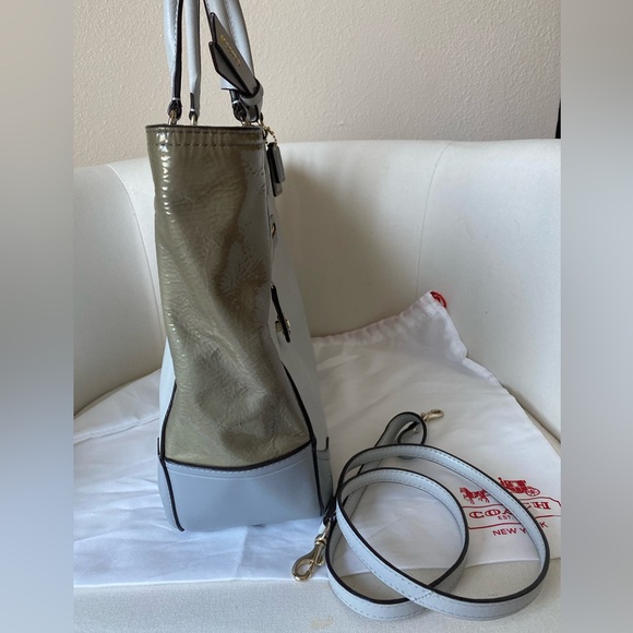 COACH Bag 2-way Versatile - Picture 6 of 7